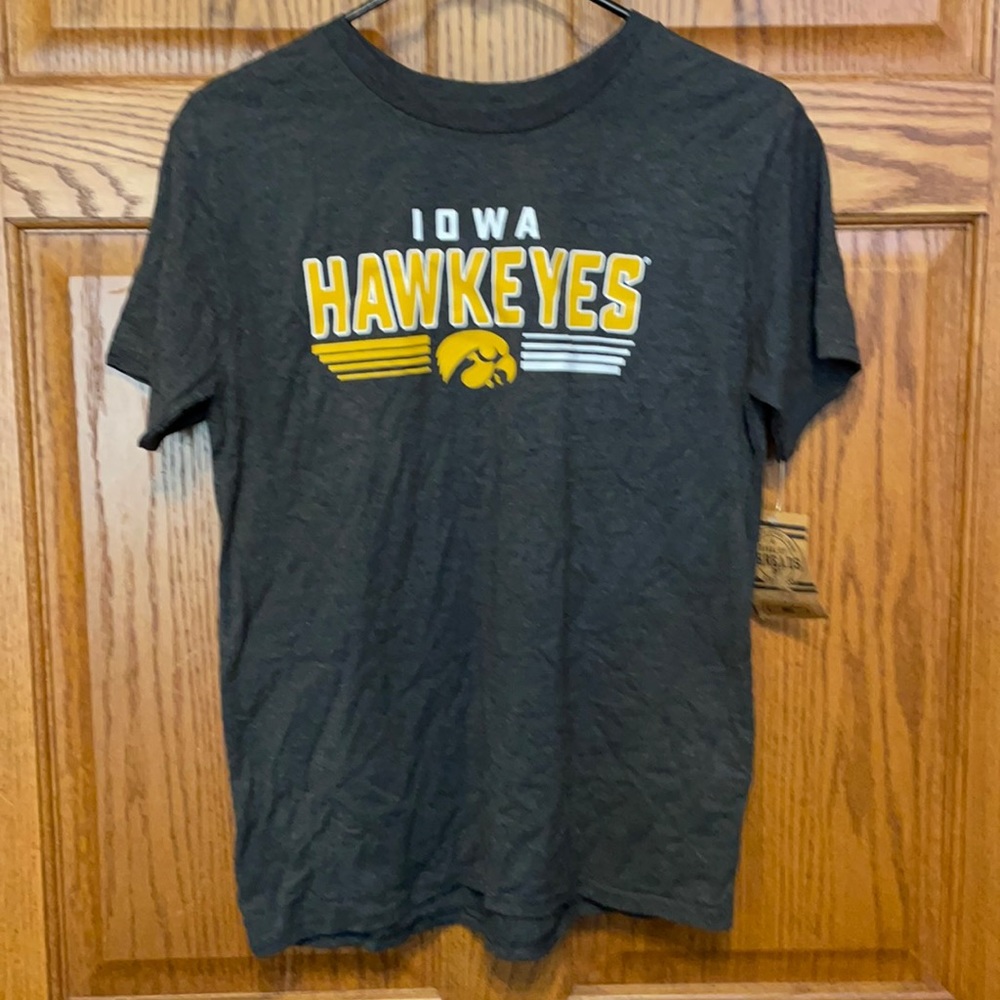 Iowa Hawkeyes Youth XL 14-16 Short Sleeve NWT